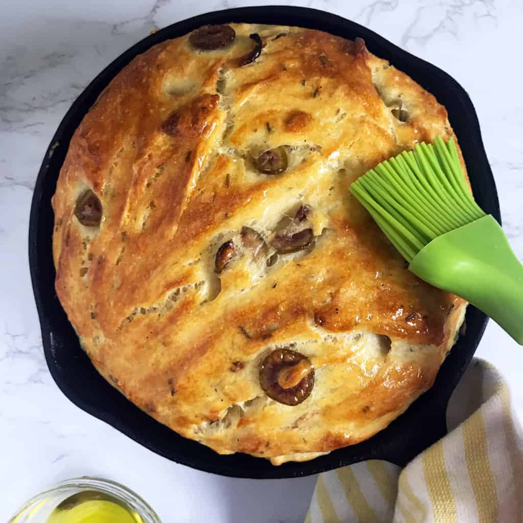 Rosemary and Olive Bread 