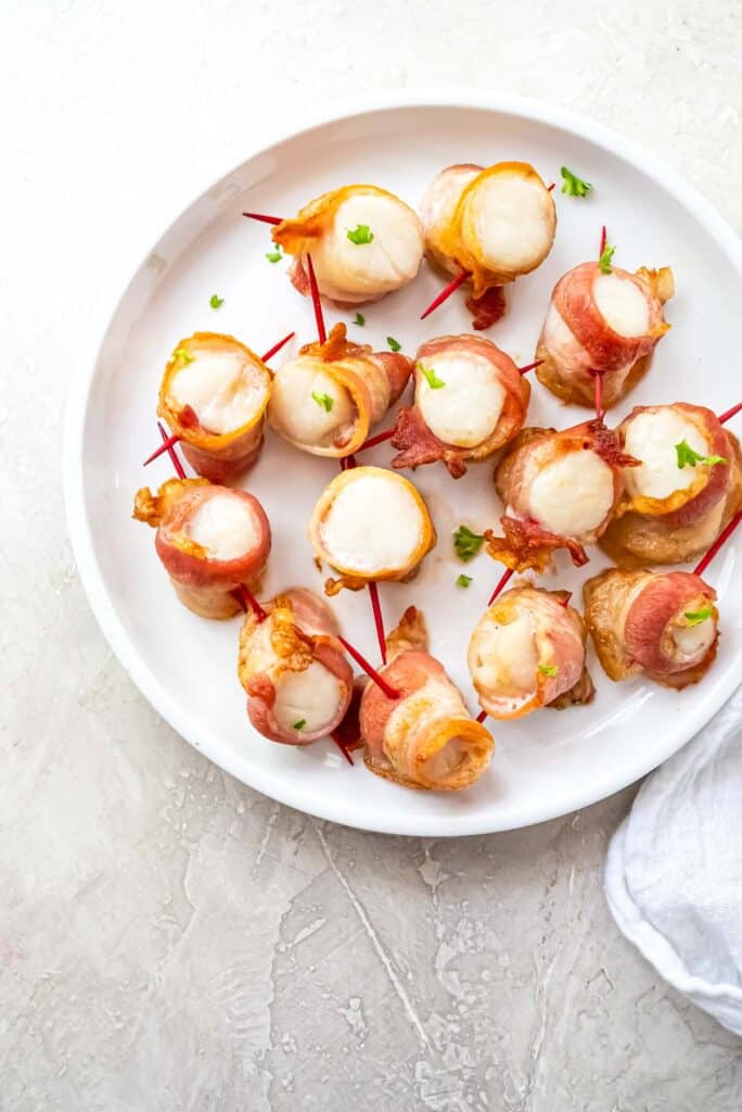 Air-Fryer-Bacon-Wrapped-Scallops