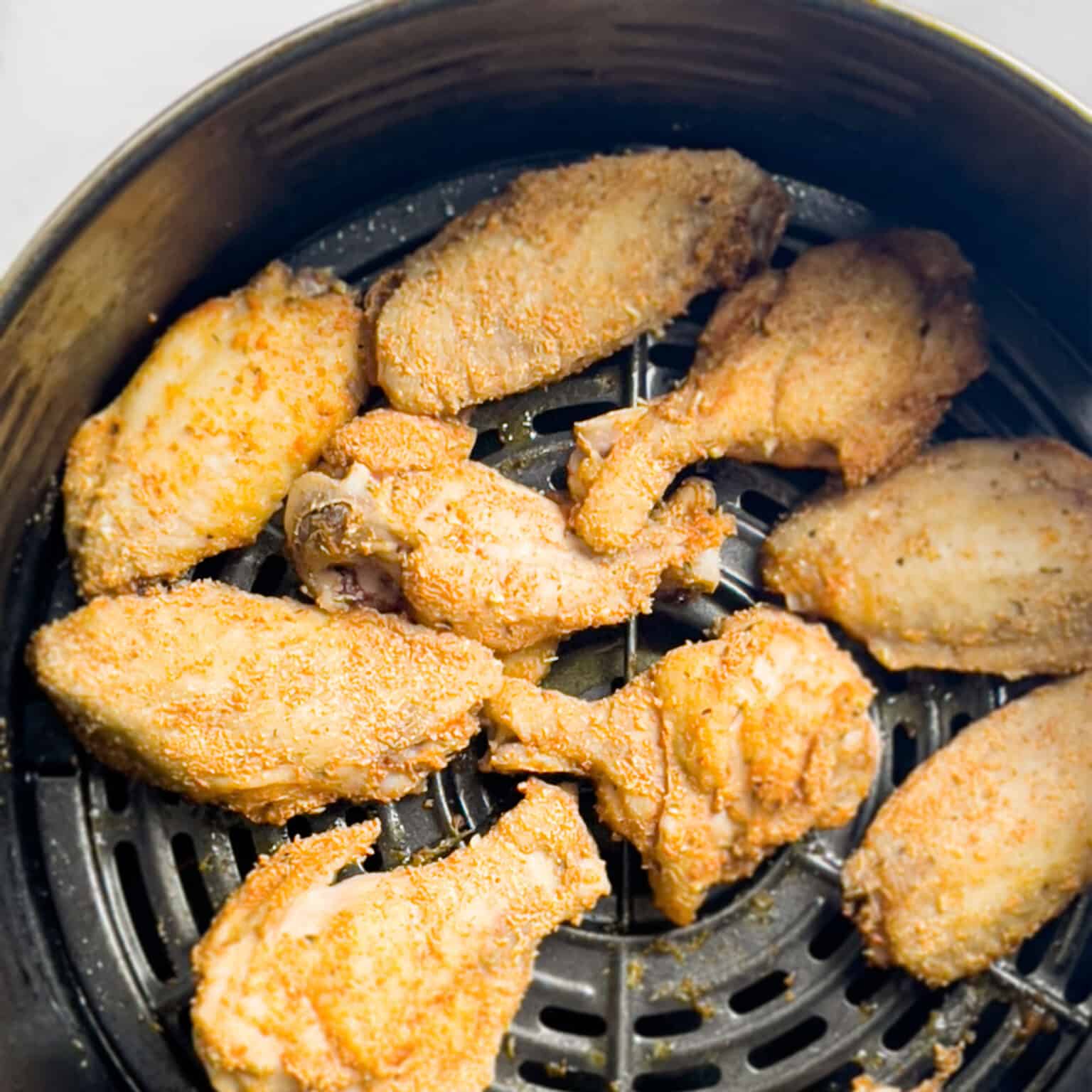How to Make Air Fryer Chicken Wings (with Baking Powder) - The Virtual