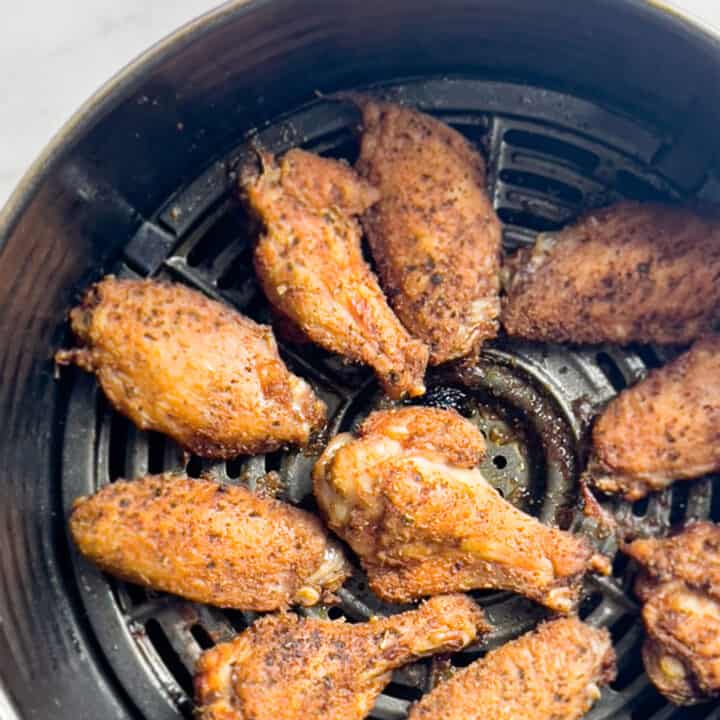 How to Make Air Fryer Chicken Wings (with Baking Powder) - The Virtual