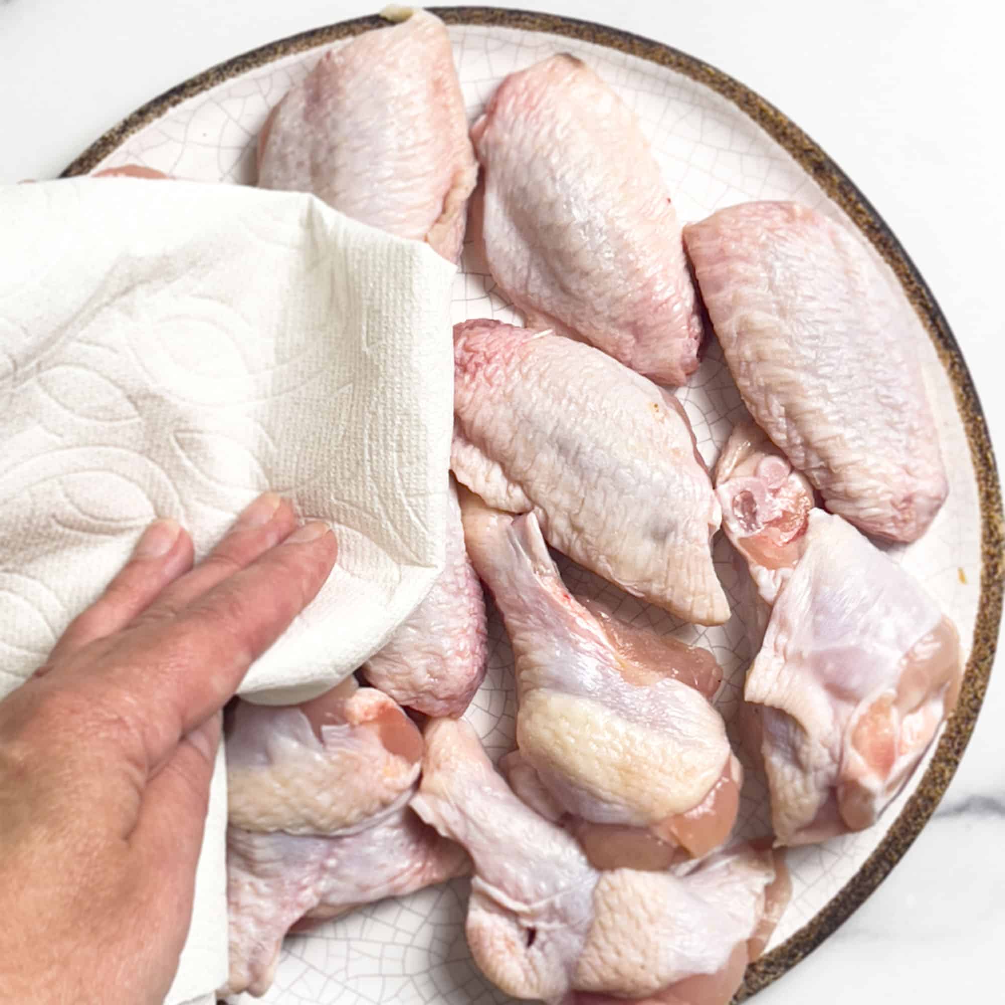 How to Make Air Fryer Chicken Wings (with Baking Powder) - The Virtual