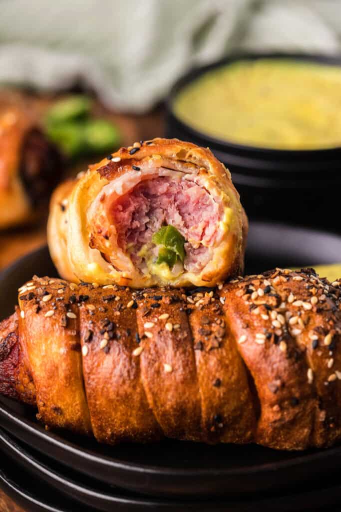 air_fryer_bacon_jalapeno_cheese_pigs_in_a_blanket_bella_bucchiotti