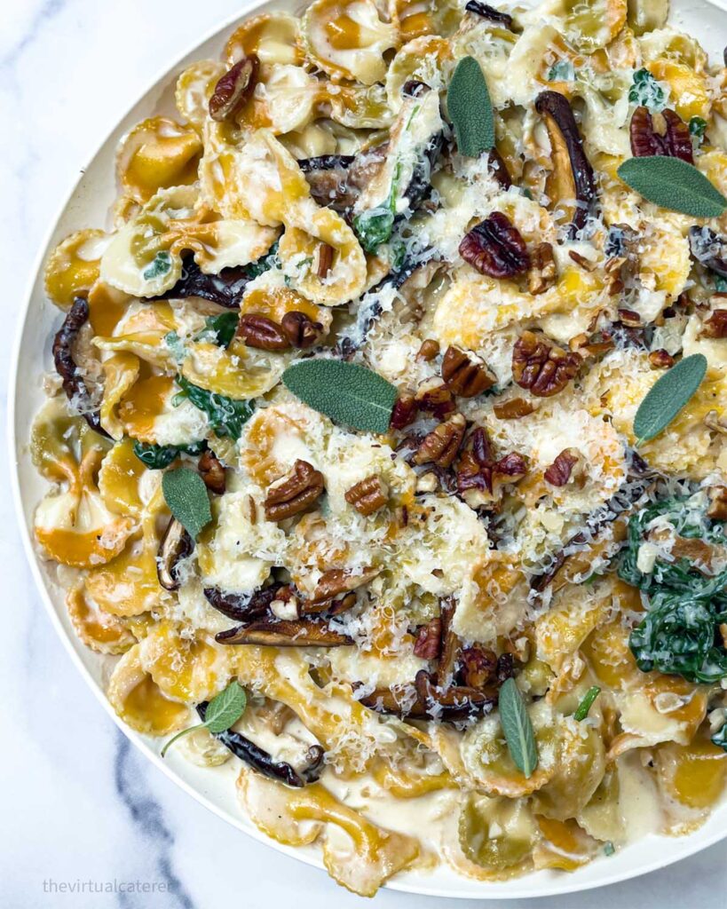 Spinach and Mushroom Pasta with Creamy Parmesan Sauce - The Virtual Caterer
